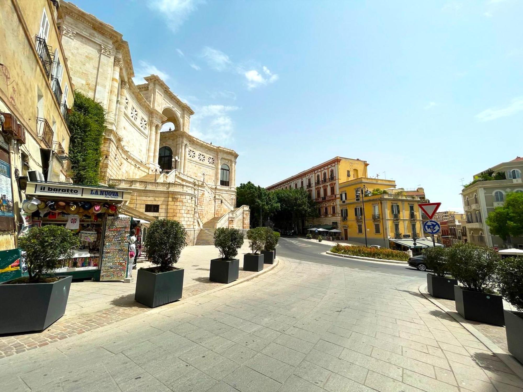 Alle Scalette Santa Teresa Cagliari Luaran gambar